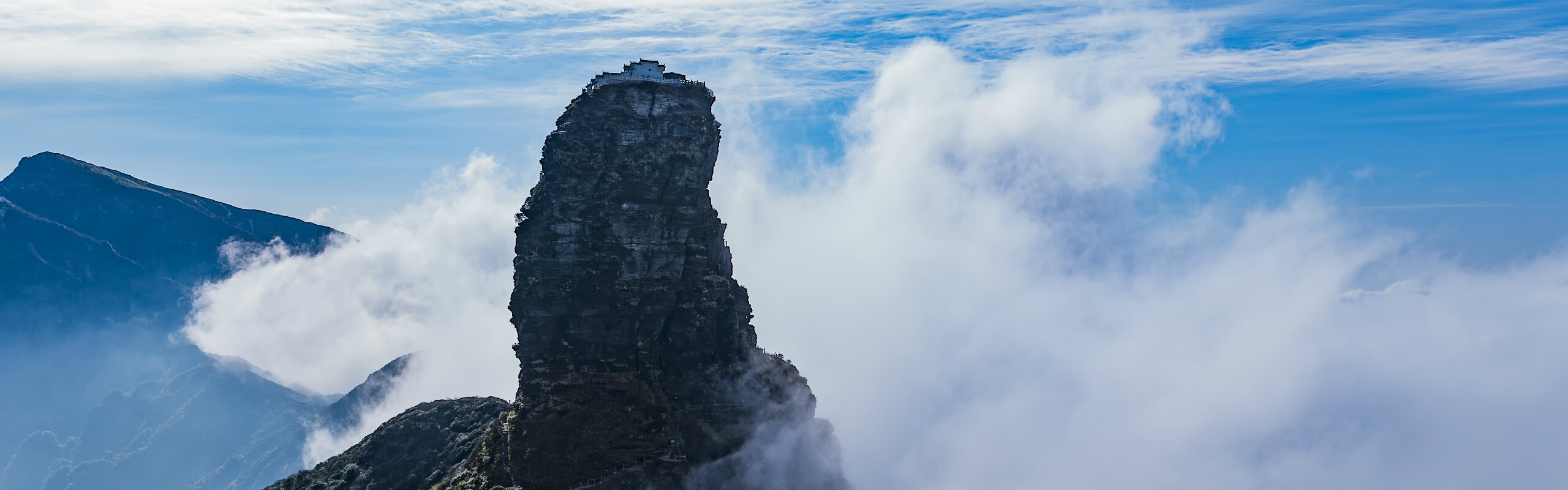 10-Day Fanjing Mountain, Zhangjiajie, and Minority Village Tour