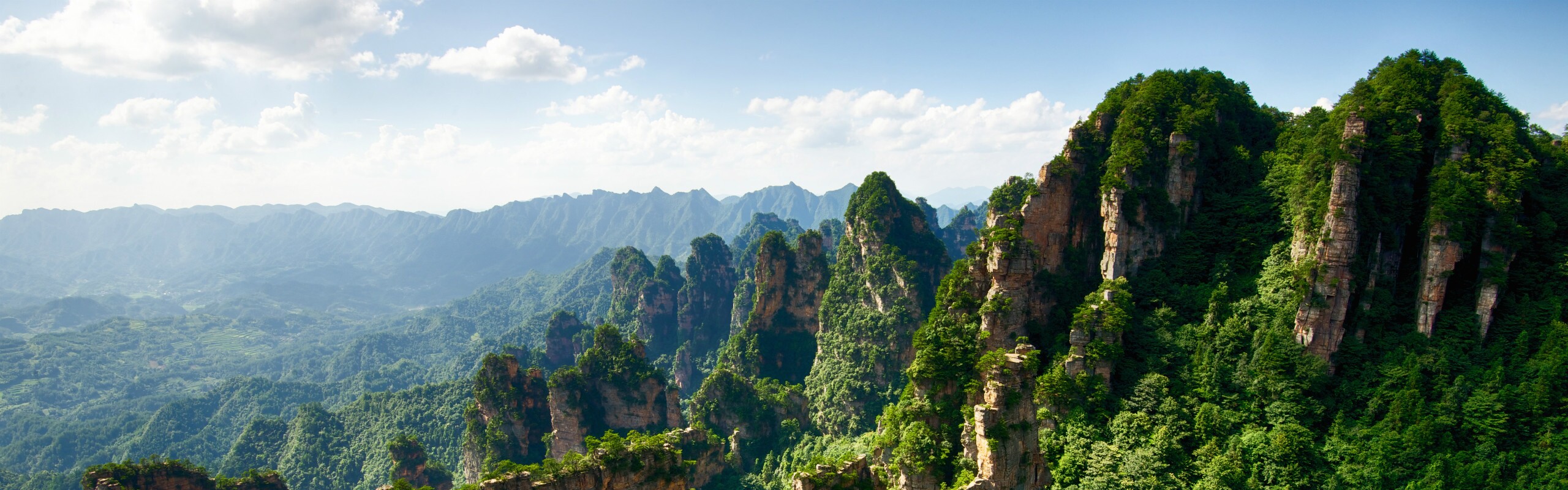 Top Zhangjiajie Tours 2026/2027: Not Just Mountains